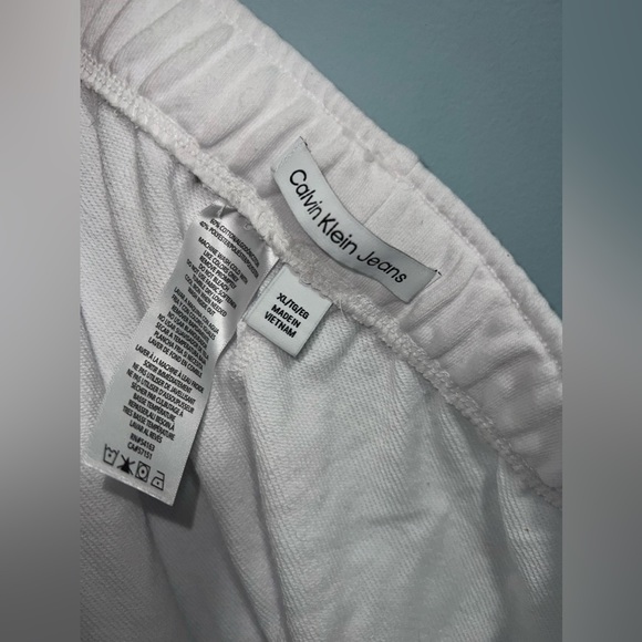 Calvin Klein Sweatpants White - Picture 3 of 3